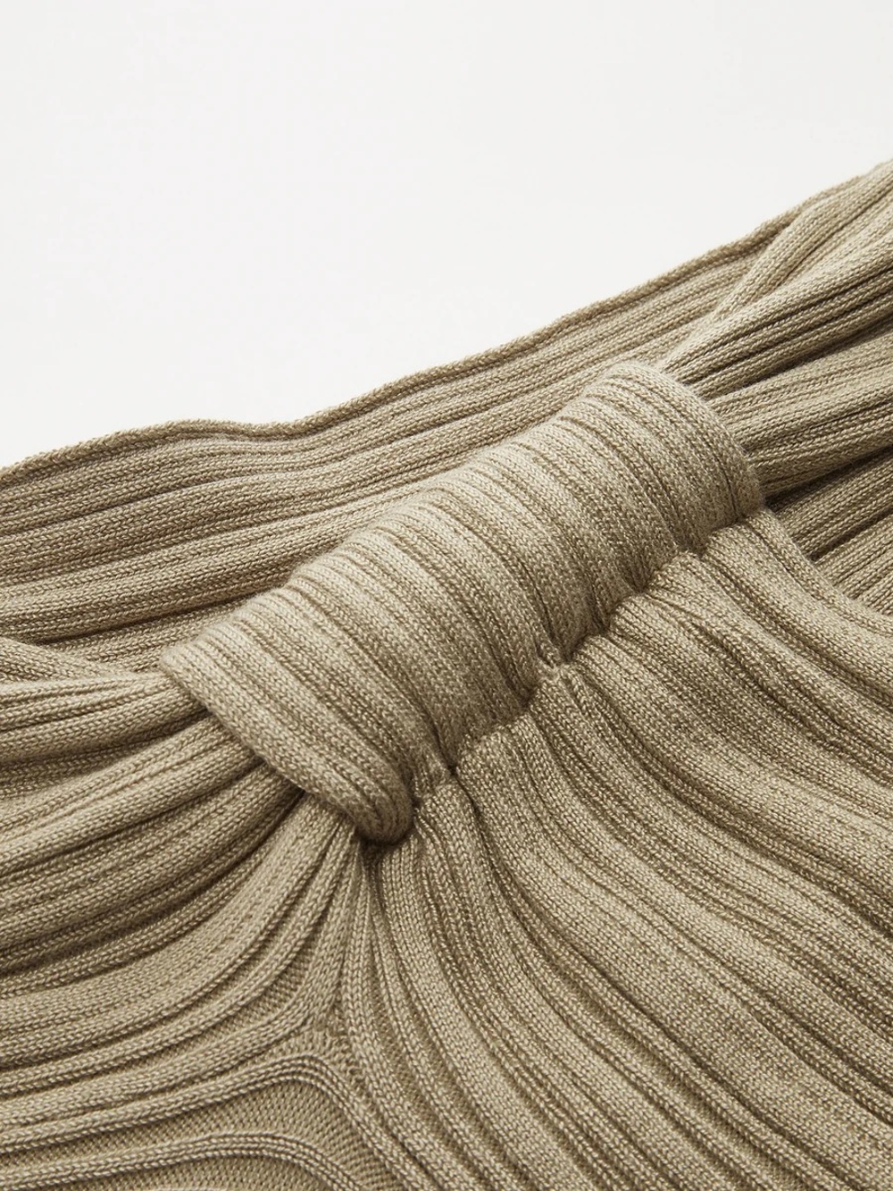 Commense Twisted One Shoulder Ribbed Knit Top - Picture 3 of 13